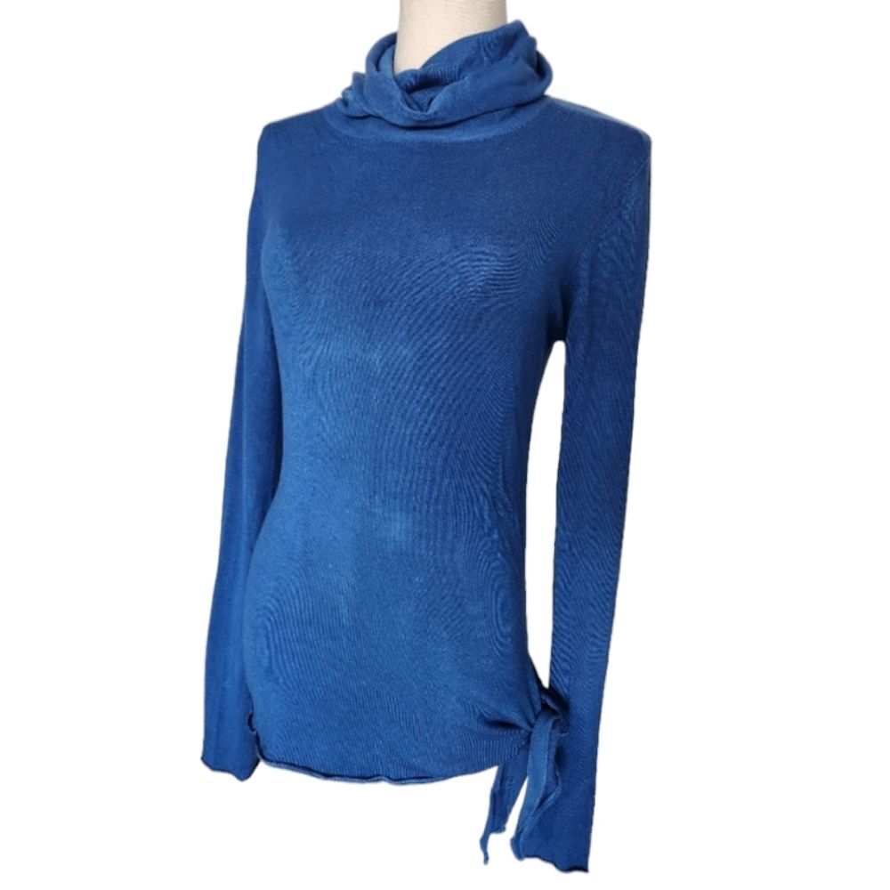 Vintage Le Chateau blue sweater - Size Medium
